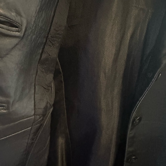 Leather jacket - Picture 12 of 14